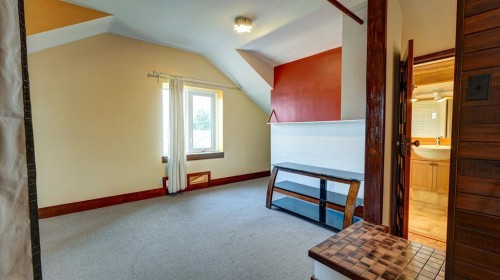 335 50 Avenue West, Claresholm, AB - Indoor Photo Showing Other Room
