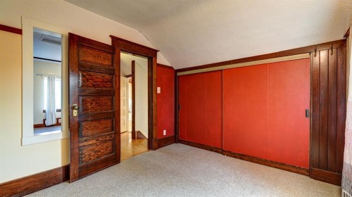 335 50 Avenue West, Claresholm, AB - Indoor Photo Showing Other Room