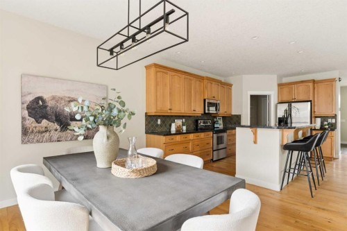 4649 20 Street Sw, Calgary, AB - Indoor