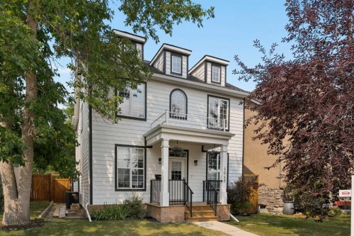 4649 20 Street Sw, Calgary, AB - Outdoor With Facade