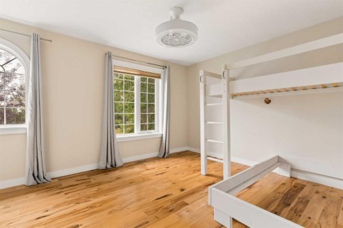 4649 20 Street Sw, Calgary, AB - Indoor Photo Showing Other Room