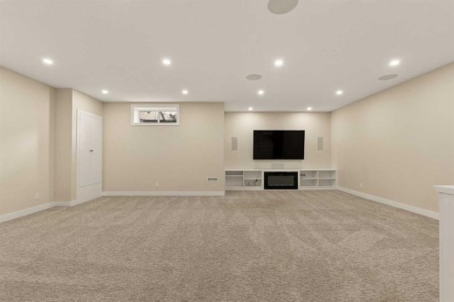 4649 20 Street Sw, Calgary, AB - Indoor Photo Showing Basement