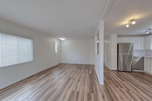 303-99 Arbour Lake Road Nw, Calgary, AB 