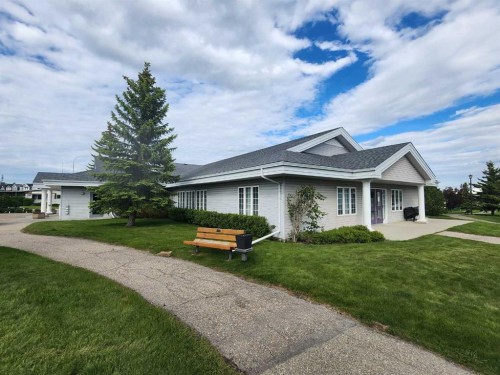 303-99 Arbour Lake Road Nw, Calgary, AB 