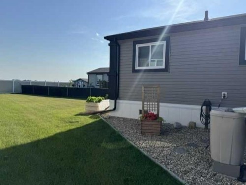 123-15 Mackenzie Ranch Way, Lacombe, AB 