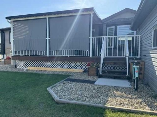 123-15 Mackenzie Ranch Way, Lacombe, AB 