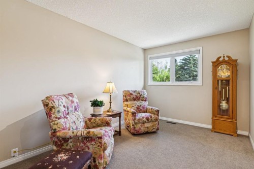 423 Canterbury Place Sw, Calgary, AB - Indoor