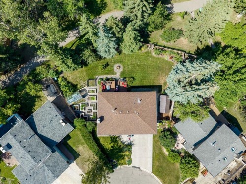 423 Canterbury Place Sw, Calgary, AB - Outdoor With View