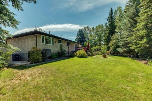 423 Canterbury Place Sw, Calgary, AB - Outdoor