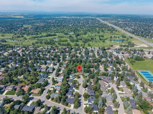 423 Canterbury Place Sw, Calgary, AB - Outdoor With View