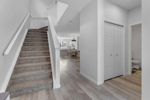 97 Corner Glen Way Ne, Calgary, AB - Indoor Photo Showing Other Room