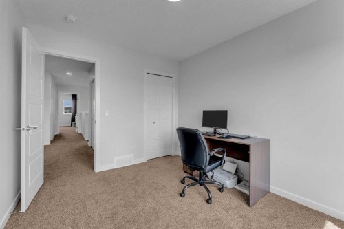 97 Corner Glen Way Ne, Calgary, AB - Indoor Photo Showing Office