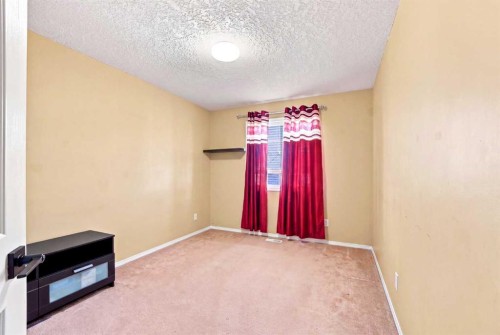 278 Martha'S Manor Ne, Calgary, AB 