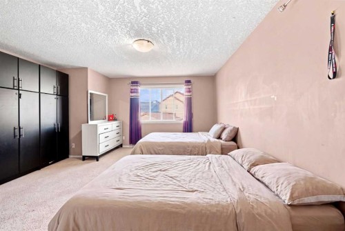 278 Martha'S Manor Ne, Calgary, AB 