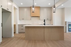 112 Sunrise Heath Cochrane, AB T4C 3C5