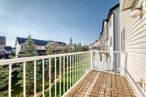 141 Pantego Lane Nw, Calgary, AB - Outdoor