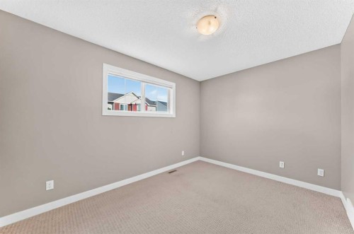 141 Pantego Lane Nw, Calgary, AB - Indoor Photo Showing Other Room