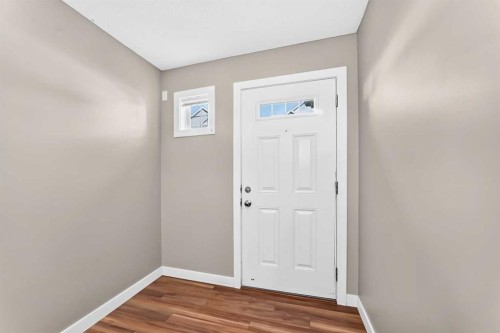 141 Pantego Lane Nw, Calgary, AB - Indoor Photo Showing Other Room