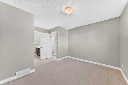 141 Pantego Lane Nw, Calgary, AB - Indoor Photo Showing Other Room