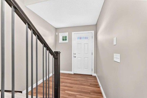 141 Pantego Lane Nw, Calgary, AB - Indoor Photo Showing Other Room