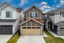 328 Homestead Grove NE Calgary, AB T3J 5R6