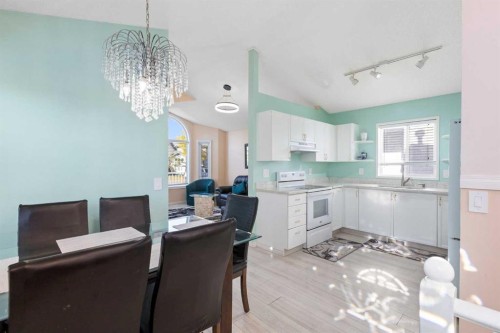331 Coverdale Court Ne, Calgary, AB - Indoor