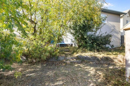 331 Coverdale Court Ne, Calgary, AB - Outdoor