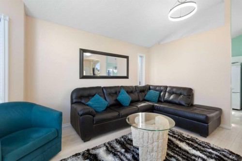 331 Coverdale Court Ne, Calgary, AB - Indoor Photo Showing Living Room