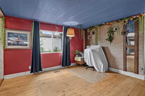 224 Huntwell Road Ne, Calgary, AB -  Photo Showing Other Room