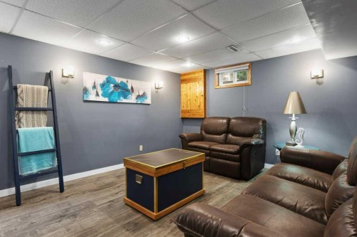 167 Deerpath Court Se, Calgary, AB - Indoor