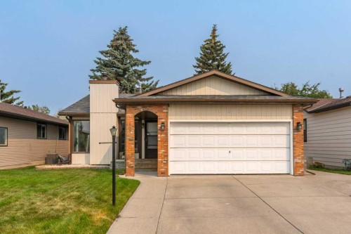 167 Deerpath Court Se, Calgary, AB - Outdoor