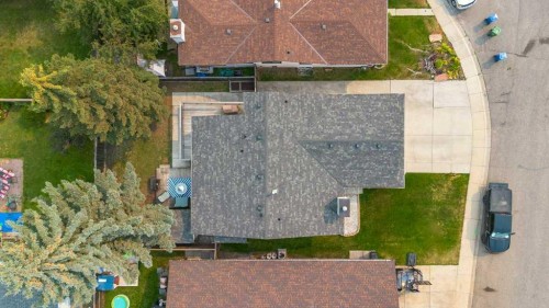 167 Deerpath Court Se, Calgary, AB - Outdoor