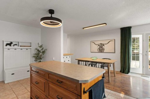 167 Deerpath Court Se, Calgary, AB - Indoor