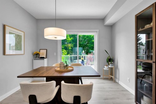 426 Shawnee Square Sw, Calgary, AB - Indoor Photo Showing Dining Room