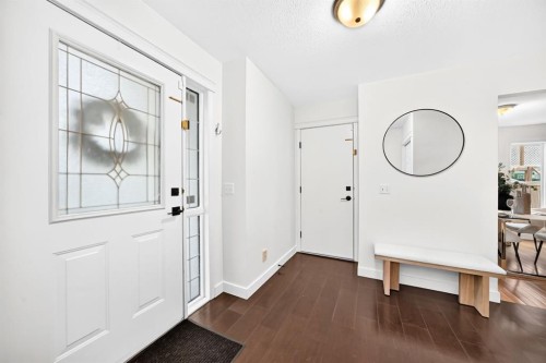 262 Coventry Court Ne, Calgary, AB - Indoor Photo Showing Other Room