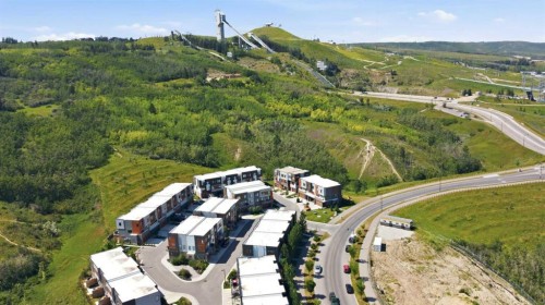 108 Na'A Heights Sw, Calgary, AB - Outdoor With View
