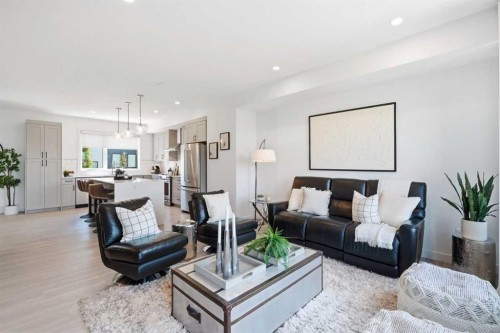 108 Na'A Heights Sw, Calgary, AB - Indoor Photo Showing Living Room