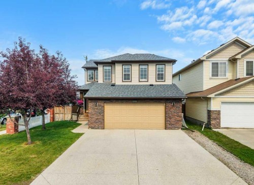 13061 Coventry Hills Way Ne, Calgary, AB - Outdoor