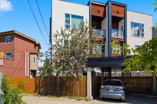 2-4733 17 Avenue Nw, Calgary, AB - Outdoor