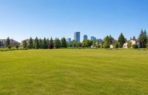 204-328 Cedar Crescent Sw, Calgary, AB - Outdoor With View