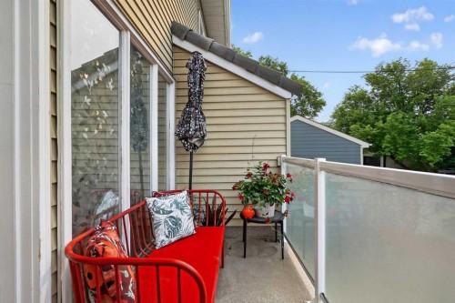 107-1615 13 Avenue Sw, Calgary, AB - Outdoor With Exterior