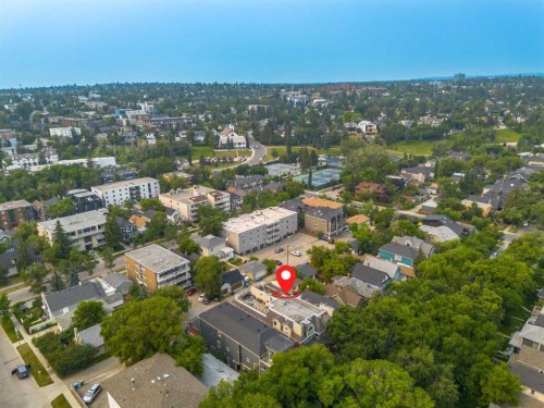 107-1615 13 Avenue Sw, Calgary, AB - Outdoor With View