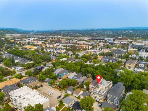 107-1615 13 Avenue Sw, Calgary, AB - Outdoor With View