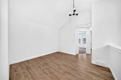 182 Lanark Gate Se, Airdrie, AB - Indoor Photo Showing Other Room