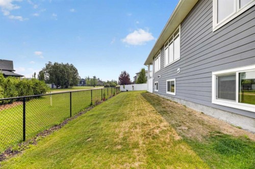 13 Keown Close, Olds, AB - Outdoor With Exterior
