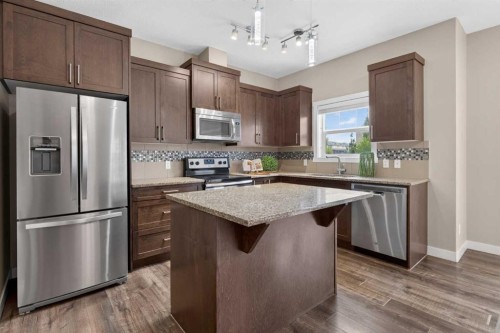 558 Evanston Manor Nw, Calgary, AB - Indoor Photo Showing Kitchen With Stainless Steel Kitchen With Upgraded Kitchen