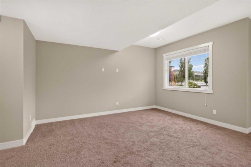 558 Evanston Manor Nw, Calgary, AB - Indoor Photo Showing Other Room