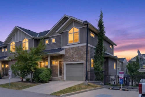 558 Evanston Manor Nw, Calgary, AB - Outdoor With Facade