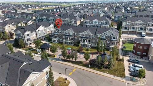 558 Evanston Manor Nw, Calgary, AB - Outdoor