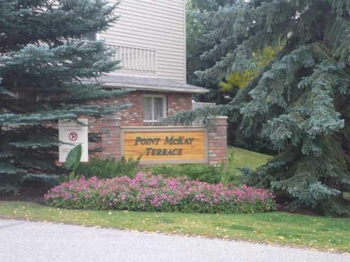 213 Point Mckay Terrace Nw, Calgary, AB - Outdoor